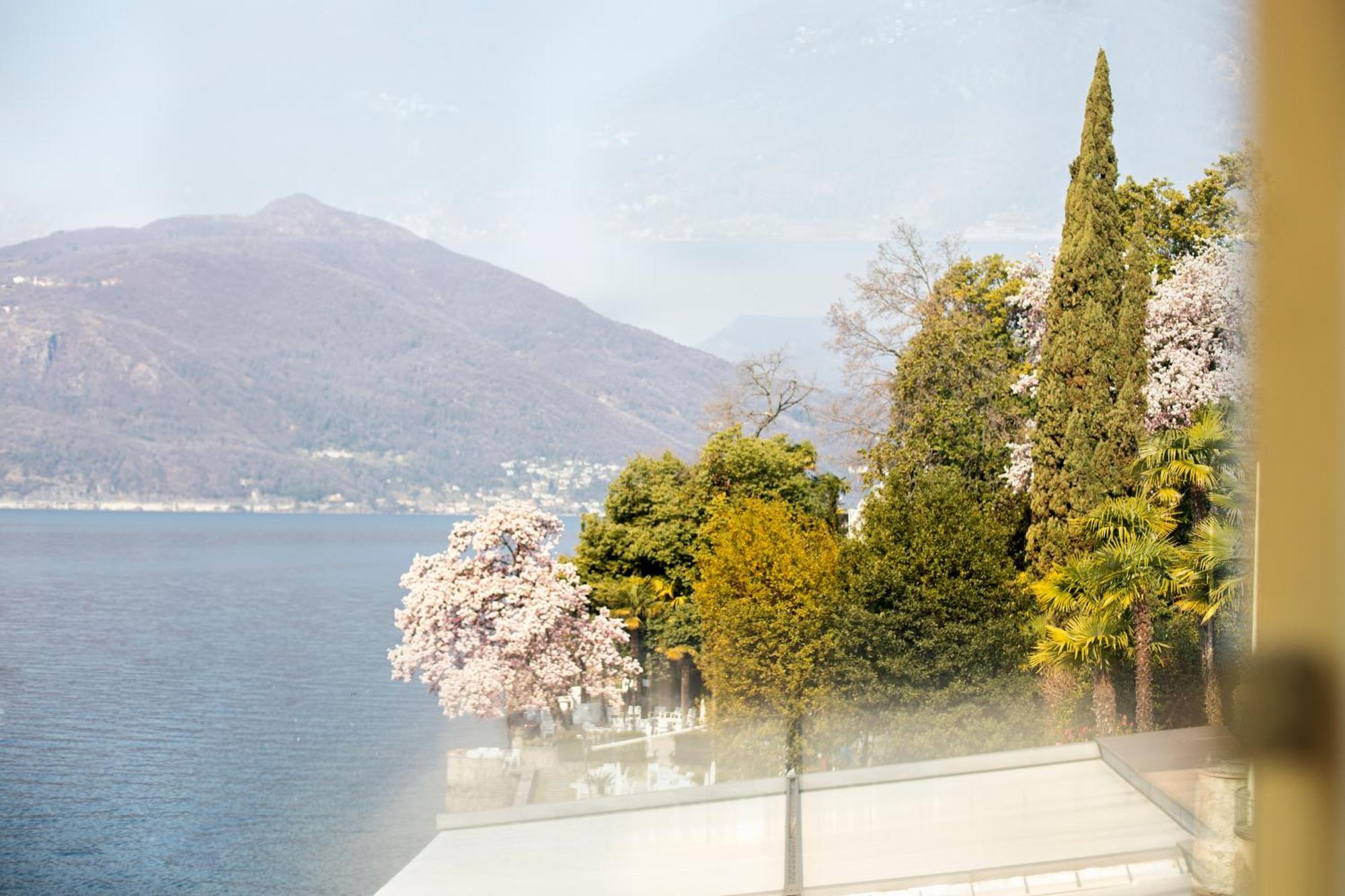 Relais Villa Porta Луино Екстериор снимка