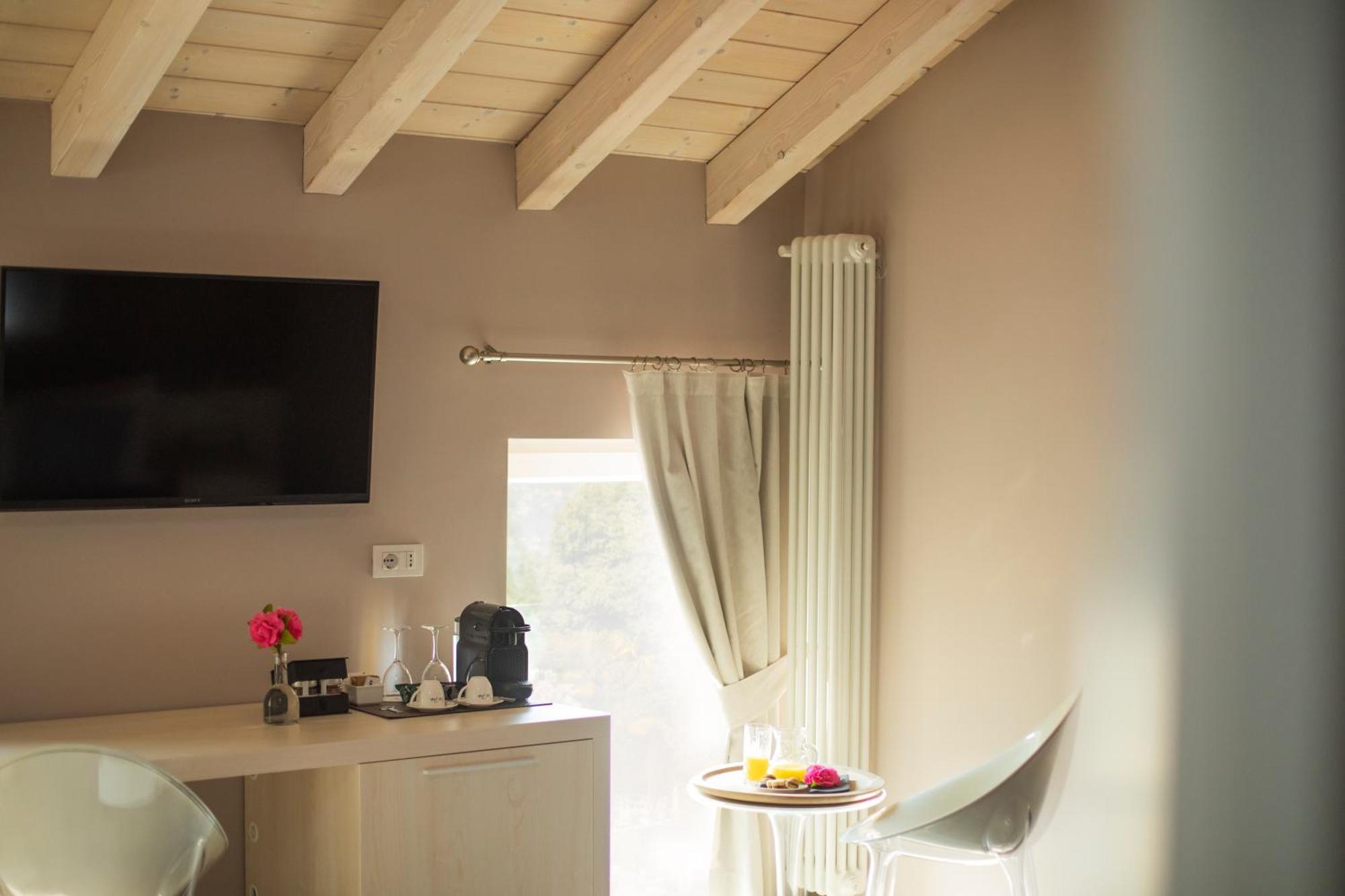 Relais Villa Porta Луино Екстериор снимка